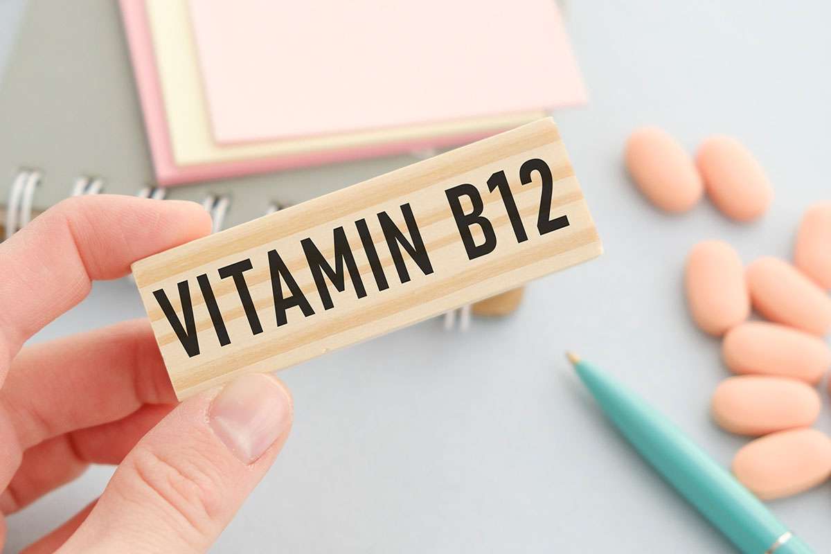 دلیل کمبود ویتامین b12 علت کمبود ویتامین b12
